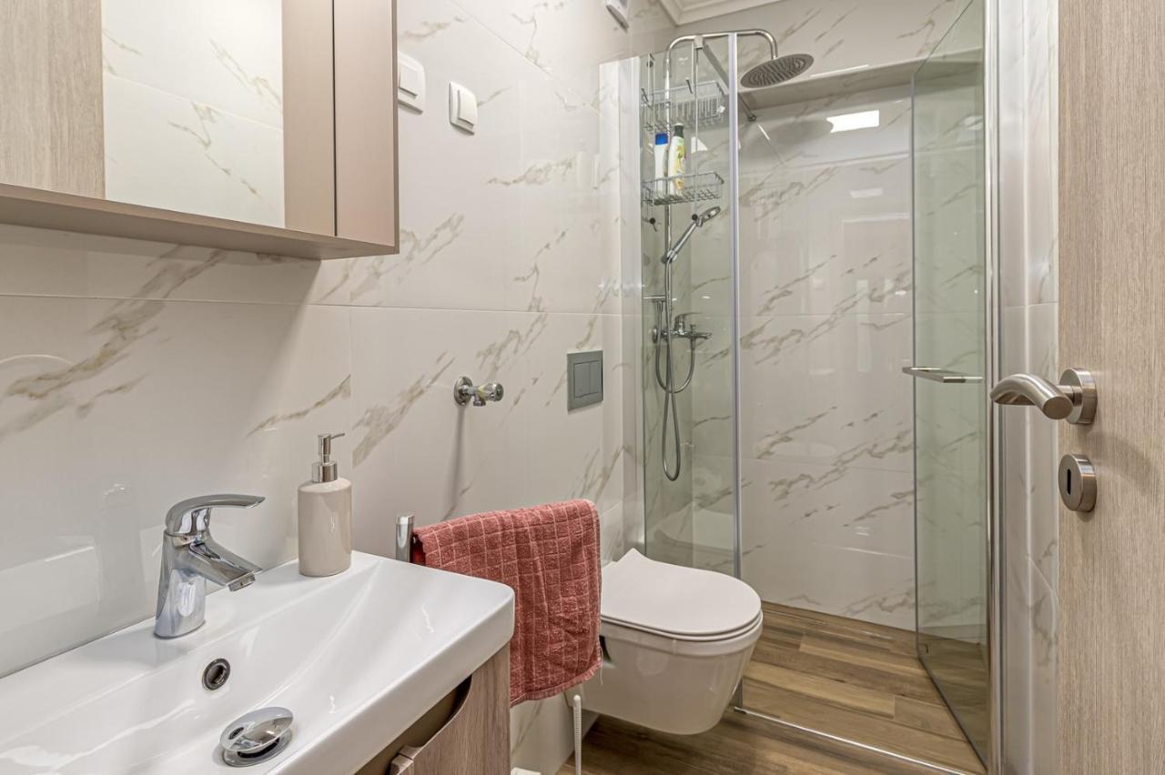 Apartment Flores Stari Pazin Exterior foto